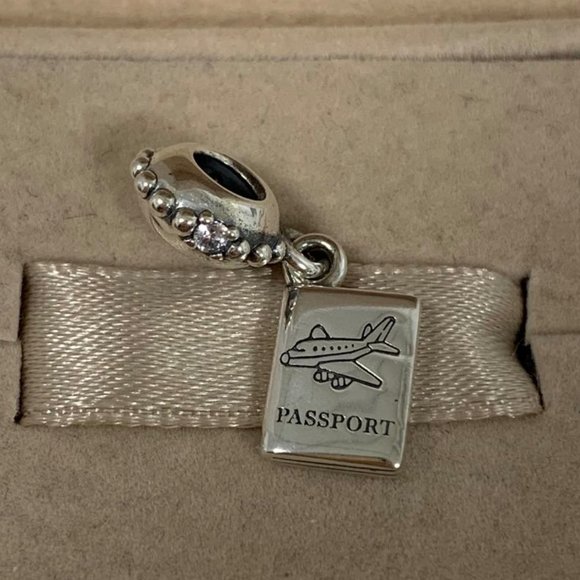 Pandora Passport Travel Dangle Charm - Picture 5 of 6